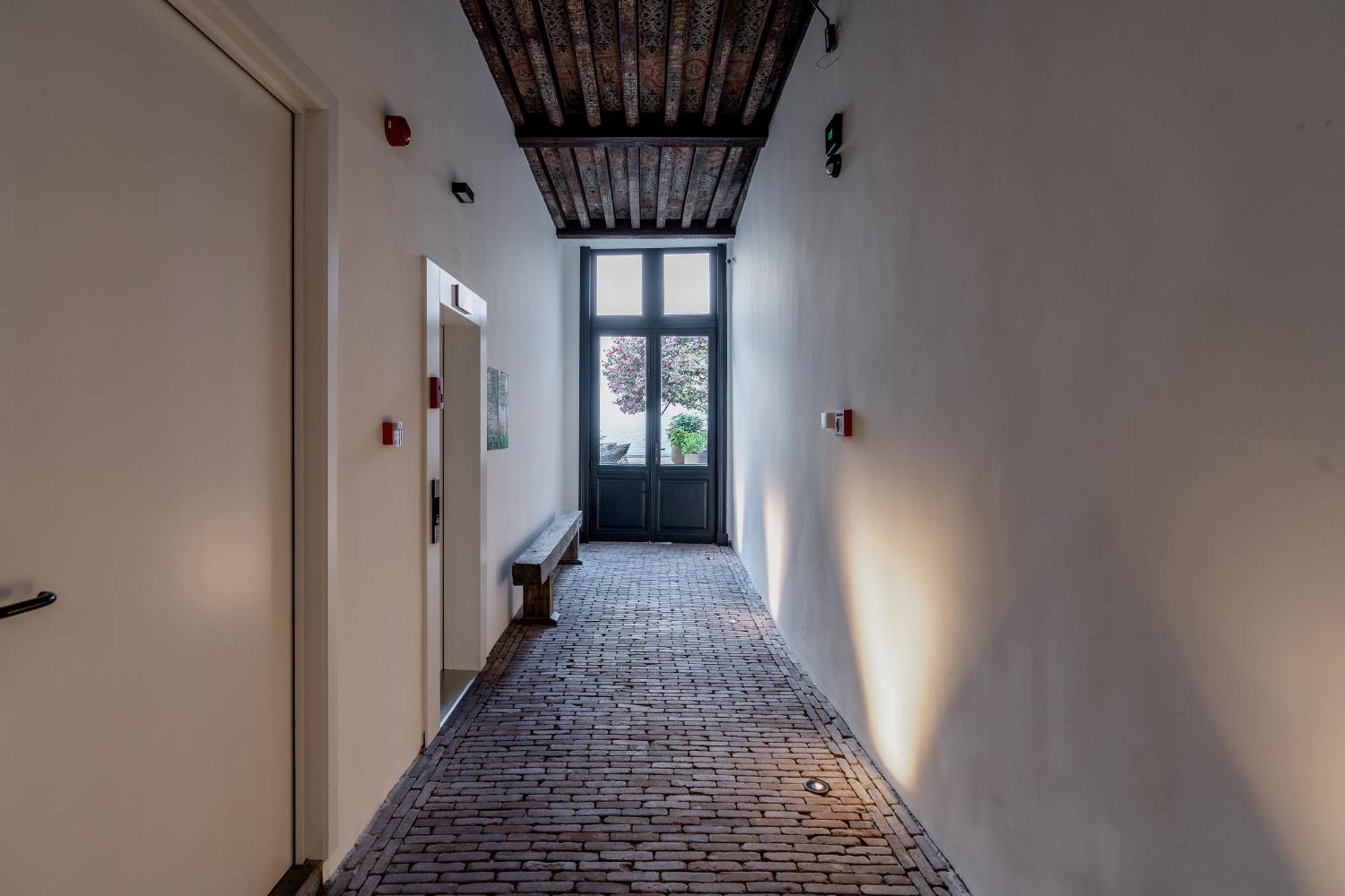 Btfl Living Antwerp Apartamento Exterior foto